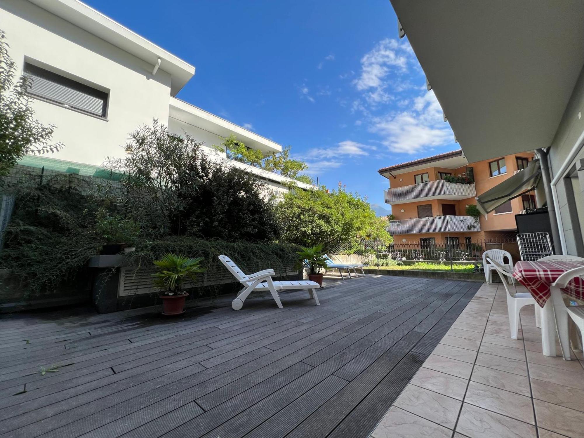 Appartamento Noi Due Riva del Garda Buitenkant foto